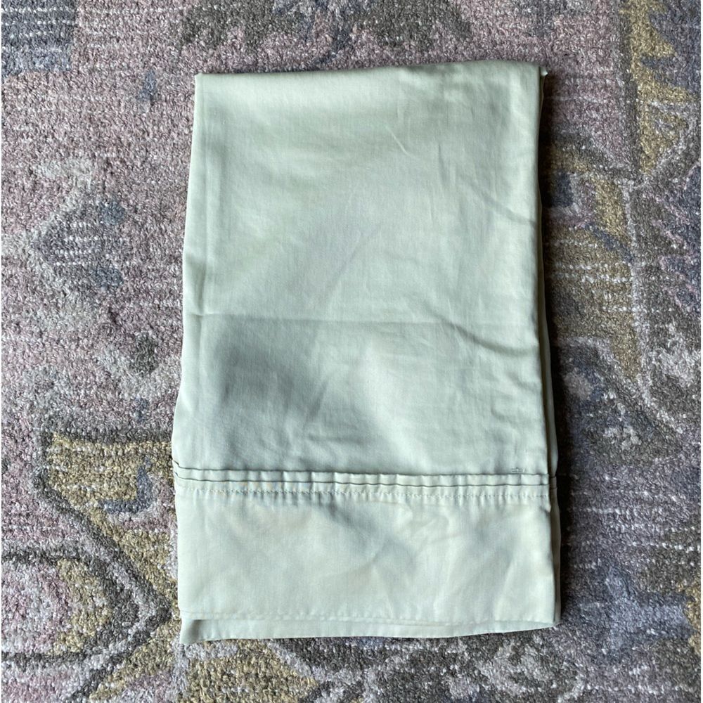 Threshold Bed Pillow Case Set - Picture 5 of 5